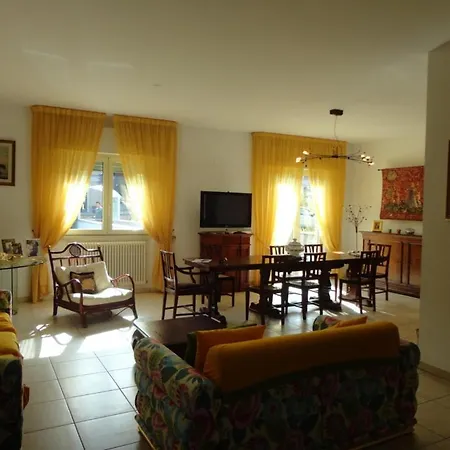 La Casa Di Flora Апартаменты